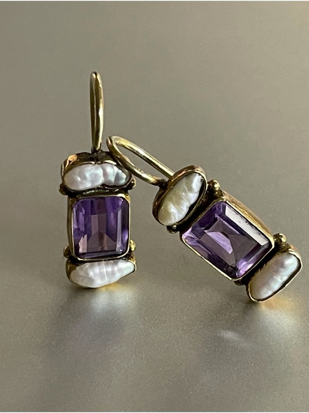Amethyst and Pearl earrings.